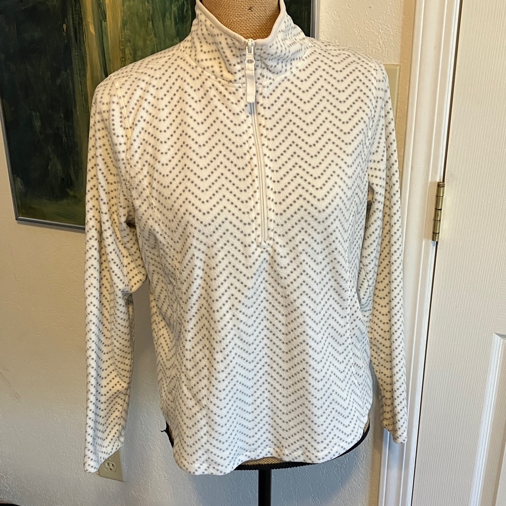 made for life brand white and gray dots zigzag fleece half zip sweater mock neck